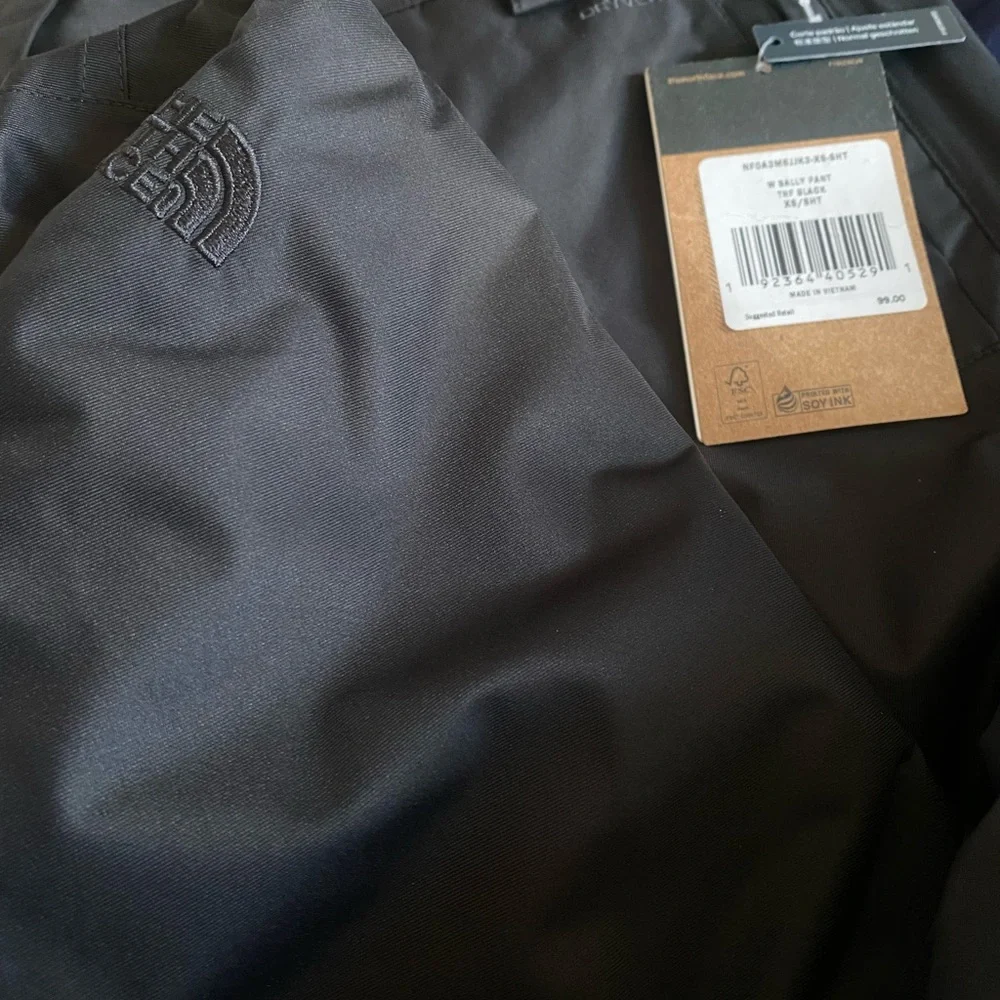 THE NORTH FACE Sally Snow Ski Pant - TNF Black XS - Picture 4 of 6